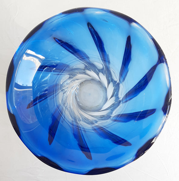 Vase "Vatel" Val Saint Lambert. cristal bleu, 28cm