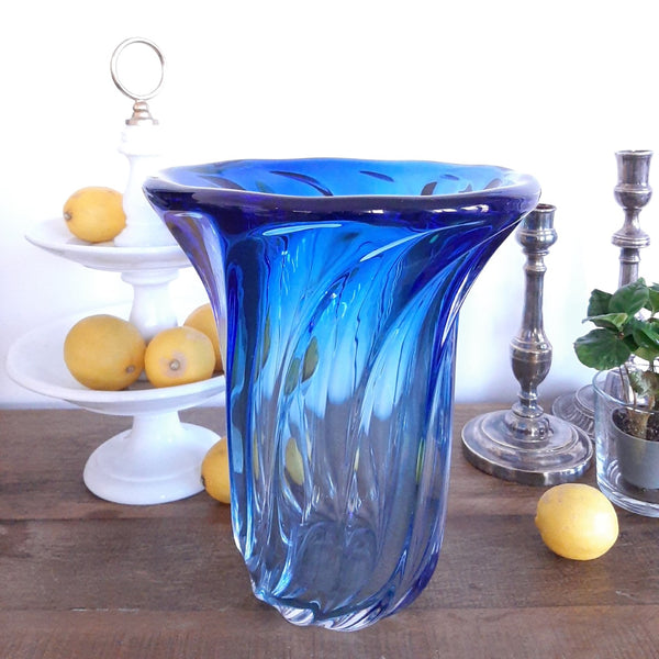 Vase "Vatel" Val Saint Lambert. cristal bleu, 28cm